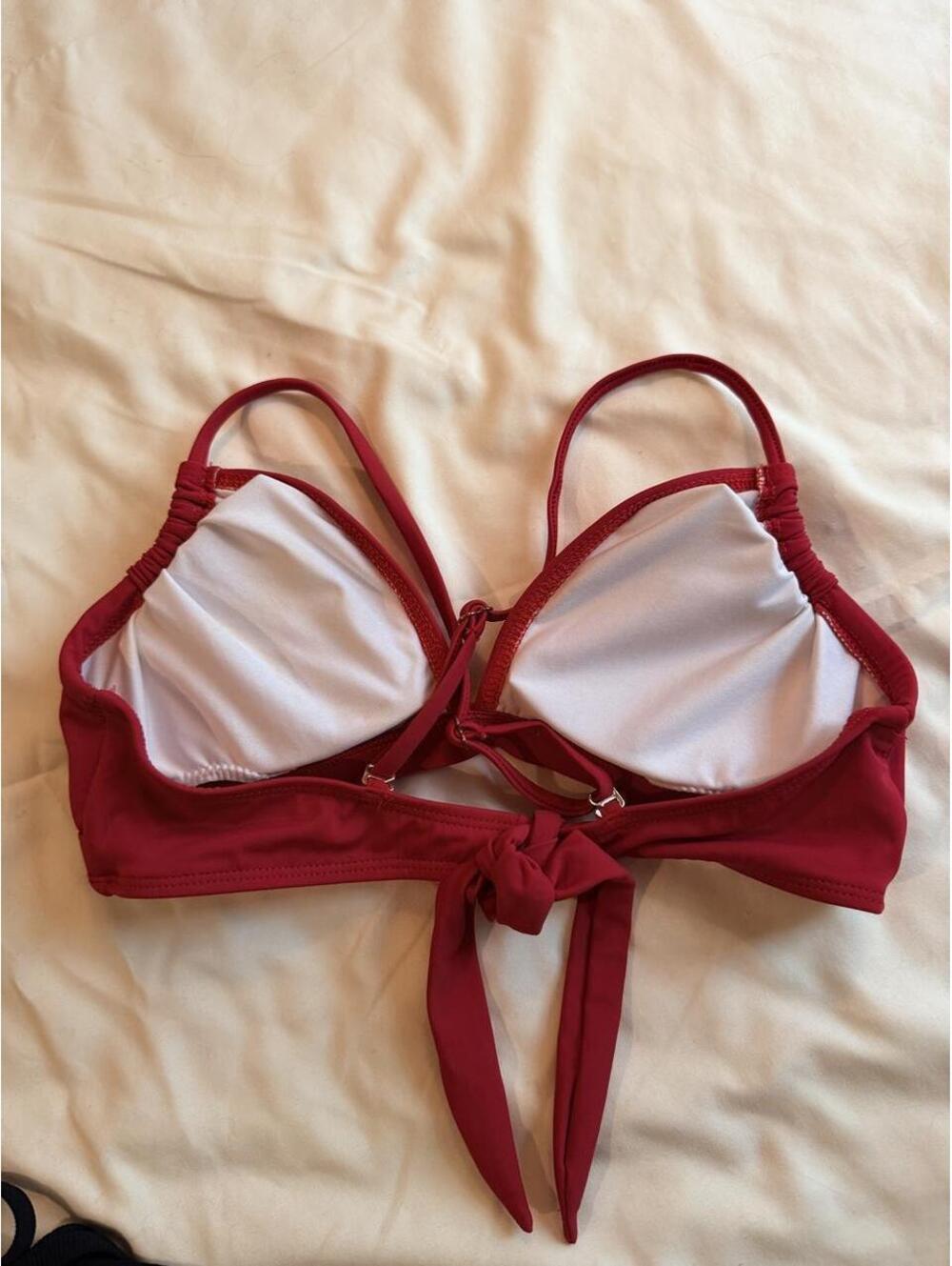 ❤️ Red Ruched Tie-Back Bikini Top — Small - Picture 3 of 5